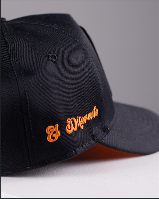 Ángel Canales - El Diferente